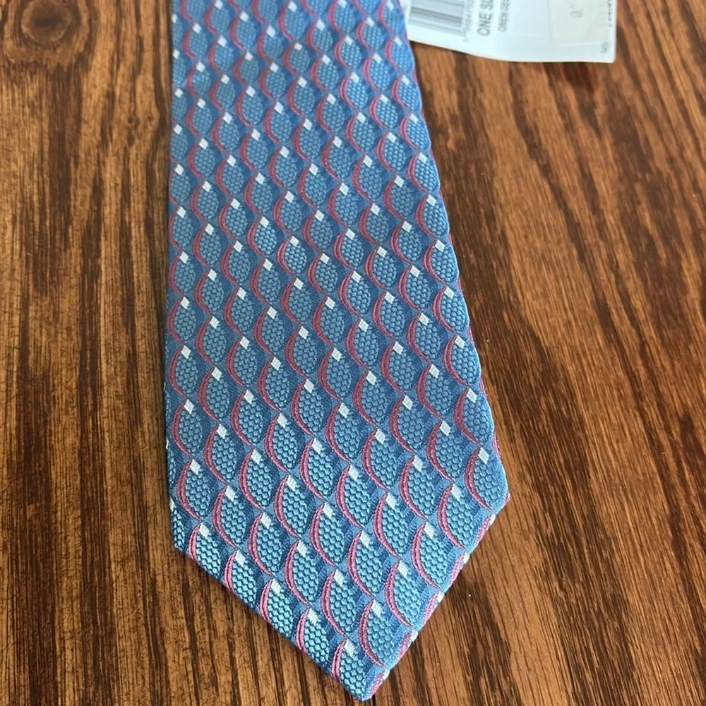 NWT Perry Ellis Blue and Pink Men's neck Tie